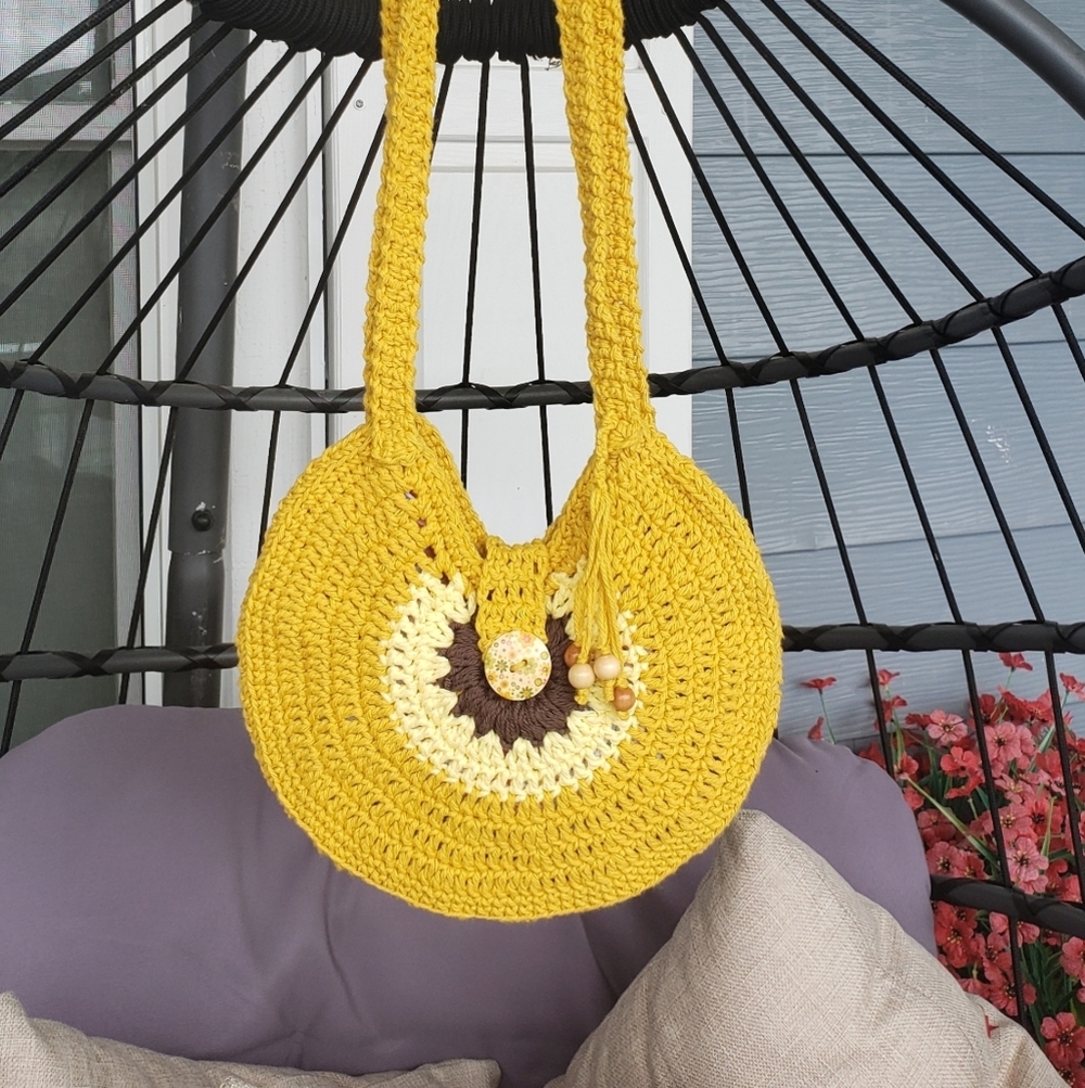 The Sunsill Crochet Crossbody Purse Handcrochet